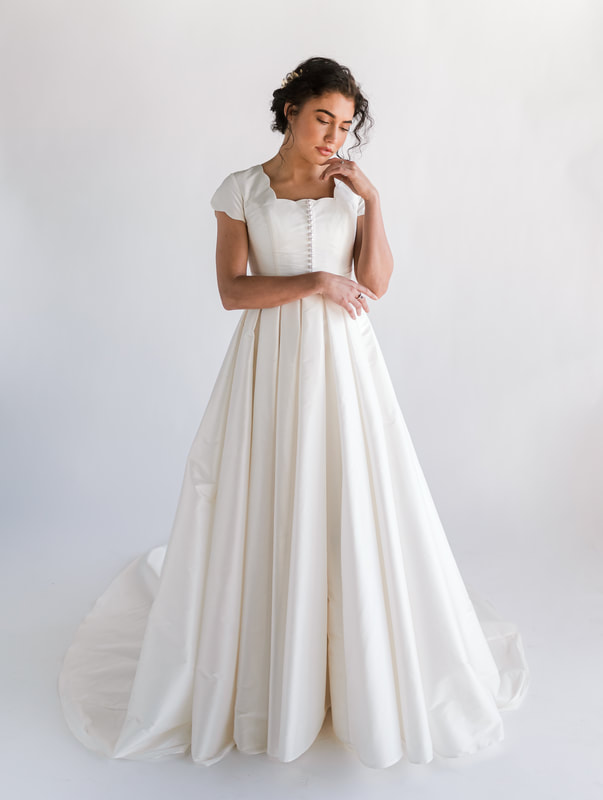 Alana wedding gown