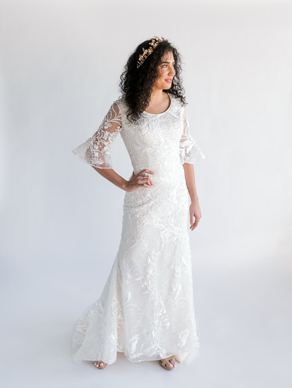 Kyra wedding gown